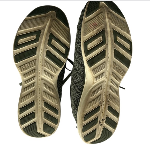 APL Techloom Phantom sneakers green white athletic running comfort Size 9.5 - Picture 6 of 11